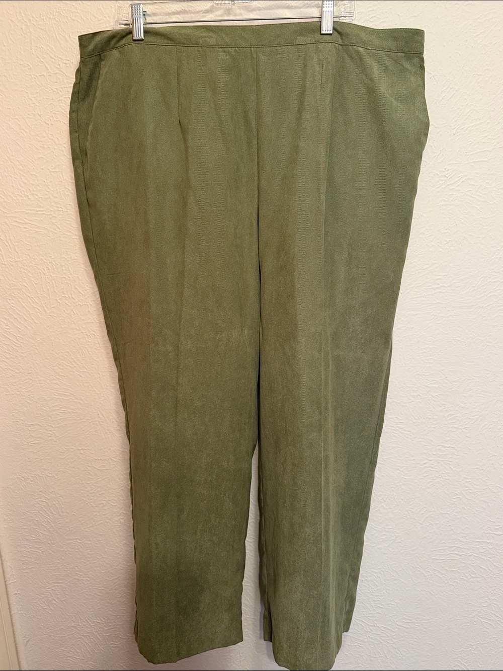 🌴🌴🌴BOGOHO🌴🌴🌴Alfred Dunner Olive Green Dress Pants-22W